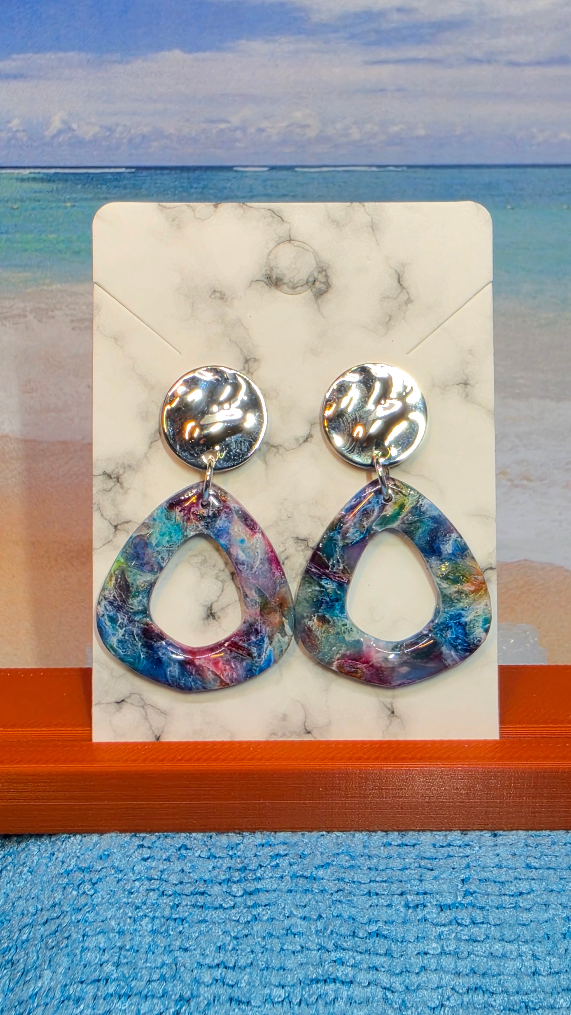 Galaxy Open Teardrop Earrings – Silver Coin Studs