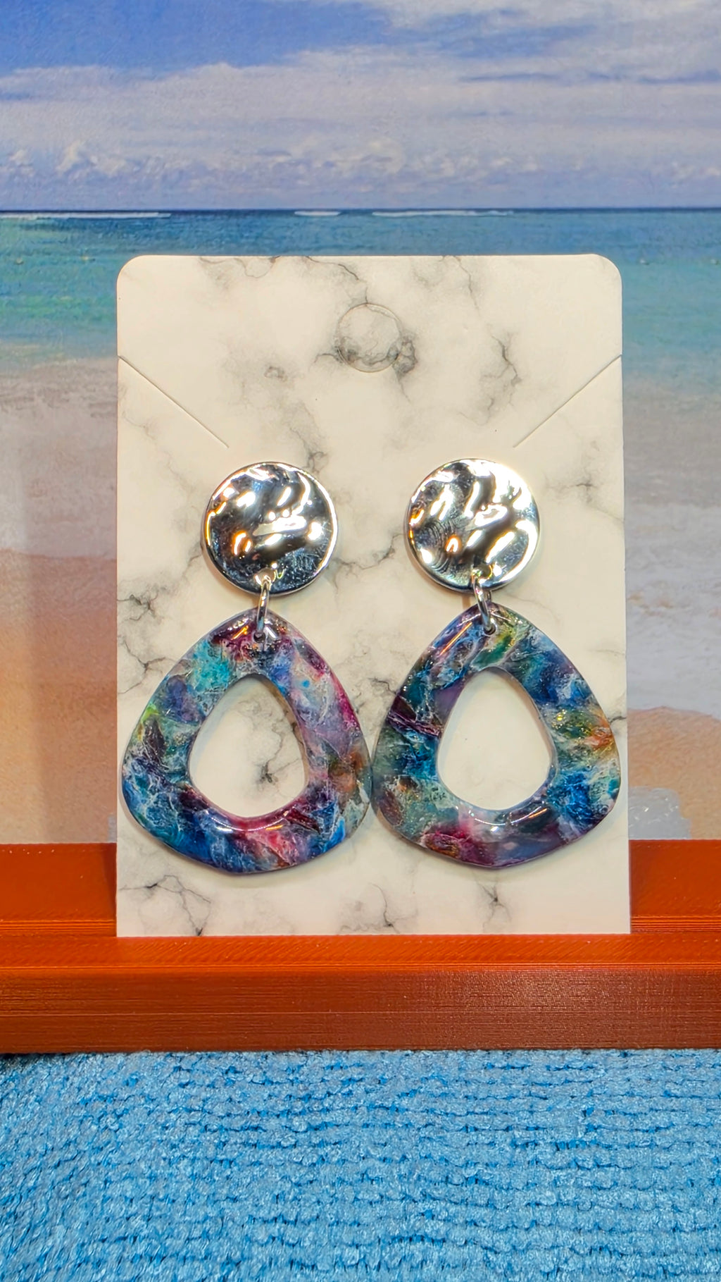 Galaxy Open Teardrop Earrings – Silver Coin Studs