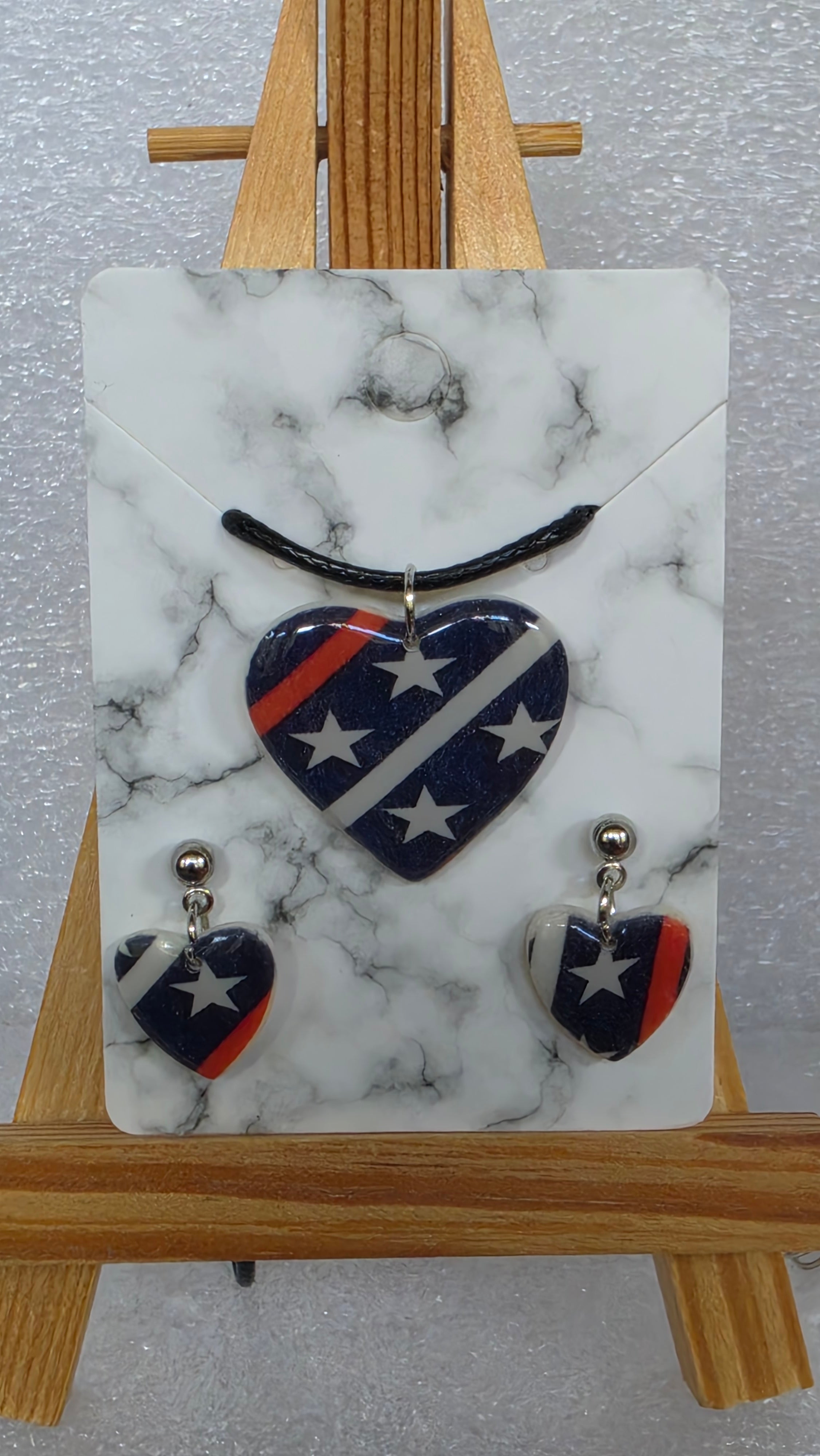 Patriotic Stars & Stripes Heart Jewelry Set – Necklace & Earrings